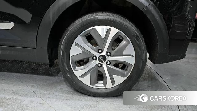 Kia Niro EV id 4196868 из Кореи 13