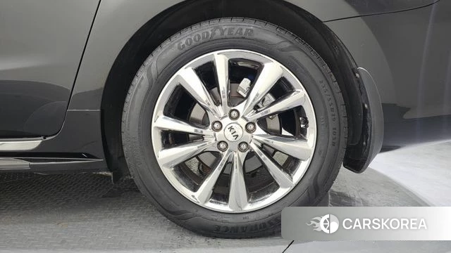 Kia The New Carnival id 4728087 из Кореи 13