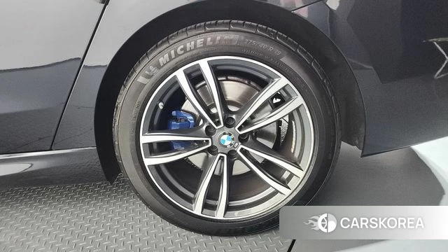 BMW 6 Series GT (G32) id 4464037 из Кореи 13