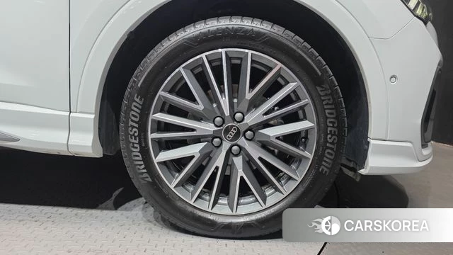 Audi Q3 (F3) id 4646091 из Кореи 13