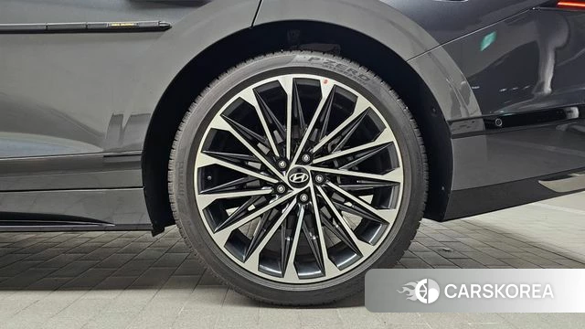 Hyundai Grandeur Hybrid (GN7) id 4279927 из Кореи 13