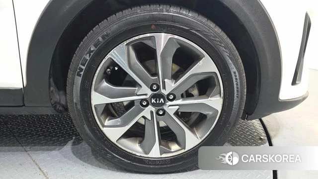 Kia Stonic id 4471531 из Кореи 13