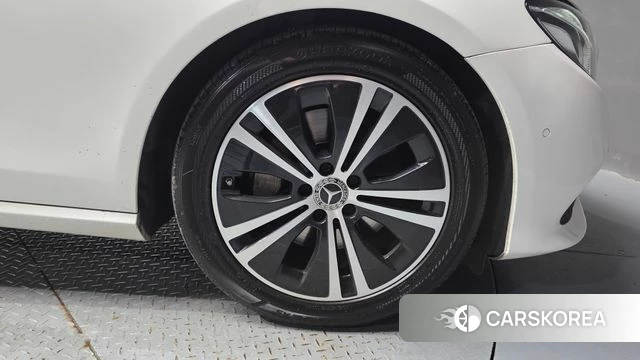Mercedes-Benz E-Class W213 id 4482618 из Кореи 13