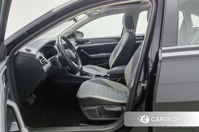 Volkswagen Lavida id 4253620 из Китая 13