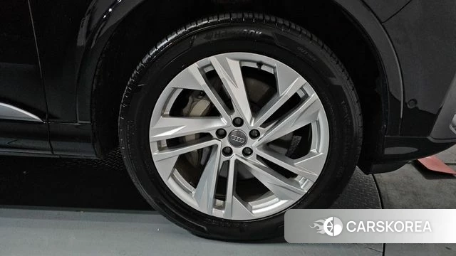 Audi Q7 (4M) id 4202556 из Кореи 13