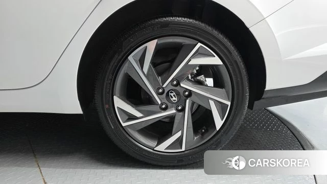 Hyundai The New Avante (CN7) id 4302335 из Кореи 13
