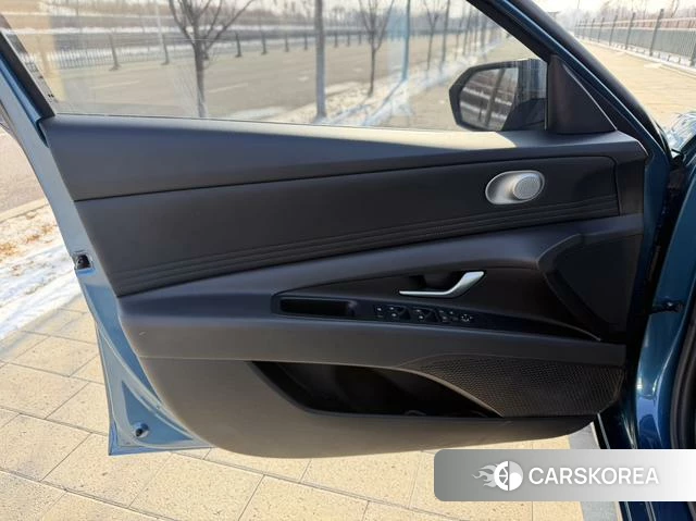 Hyundai Elantra id 4027635 из Китая 13