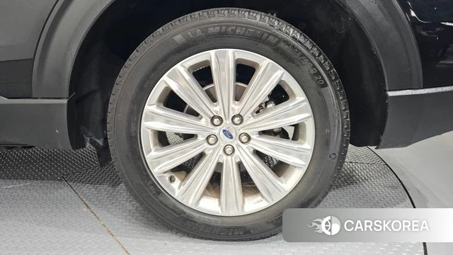 Ford Explorer 6th Generation id 4618501 из Кореи 13