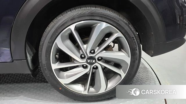 Kia Niro id 4610546 из Кореи 13