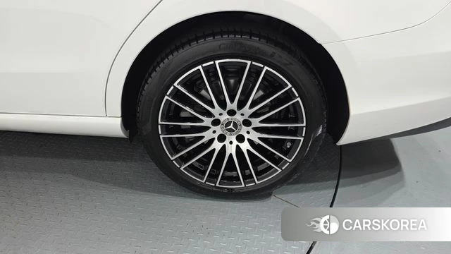 Mercedes-Benz C-Class W206 id 4762230 из Кореи 13
