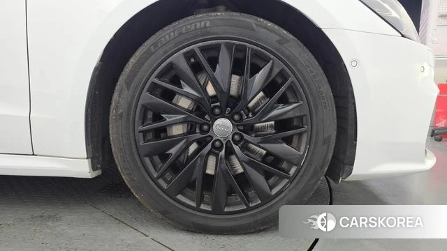 Audi A7 (4K) id 4662326 из Кореи 13