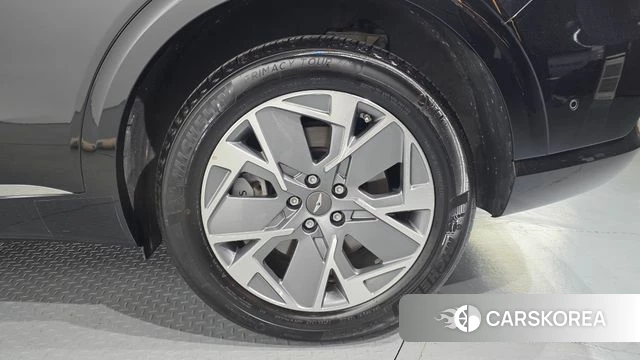 Genesis Electrified GV70 id 4898753 из Кореи 13