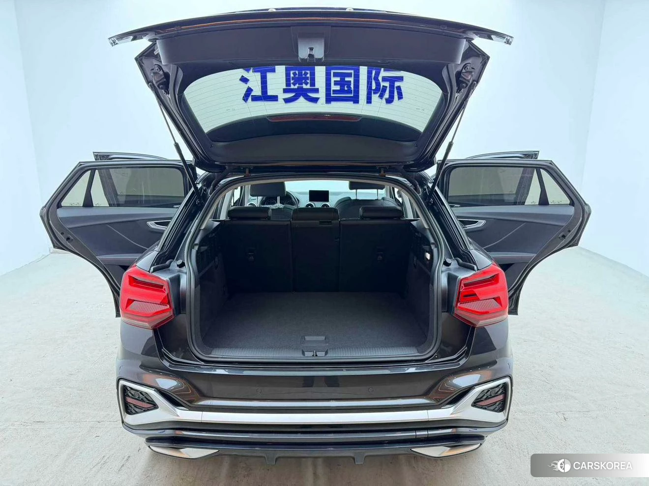 Audi Q2L id 4512556 из Китая 13