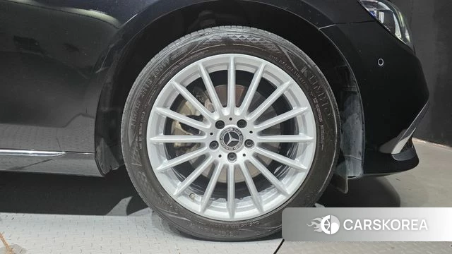 Mercedes-Benz E-Class W213 id 4741093 из Кореи 13