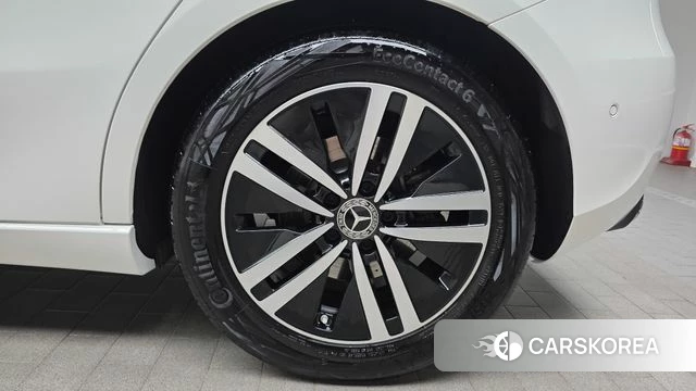 Mercedes-Benz A-Class W177 id 4779328 из Кореи 13