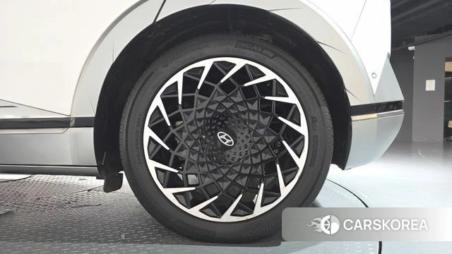 Hyundai Ionic 5 id 4936339 из Кореи 13