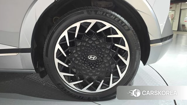 Hyundai Ionic 5 id 4303737 из Кореи 13