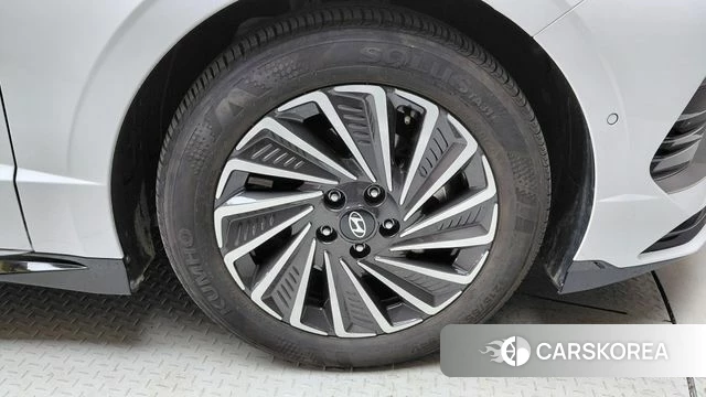 Hyundai Sonata D Edge Hybrid (DN8) id 4879735 из Кореи 13