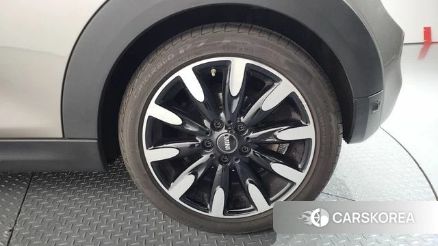 Mini Cooper S Convertible id 4417058 из Кореи 13
