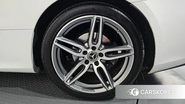 Mercedes-Benz E-Class W213 id 4470820 из Кореи 13