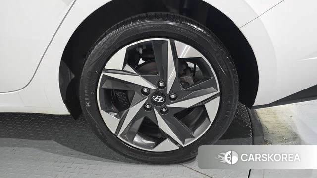 Hyundai Avante (CN7) id 4594752 из Кореи 13