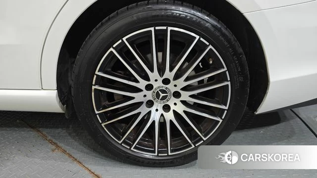 Mercedes-Benz C-Class W206 id 4736141 из Кореи 13