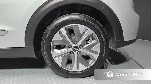 Kia Niro EV id 4471139 из Кореи 13