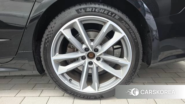 Audi A7 (4K) id 4750574 из Кореи 13