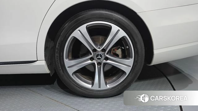 Mercedes-Benz E-Class W213 id 4615002 из Кореи 13