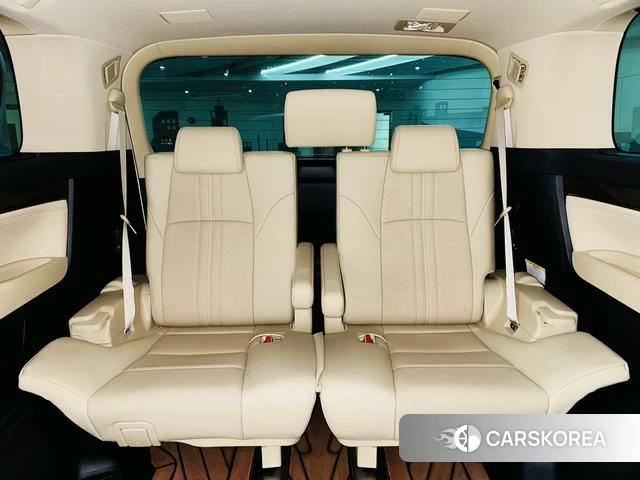 Toyota Elfa id 4358889 из Китая 13