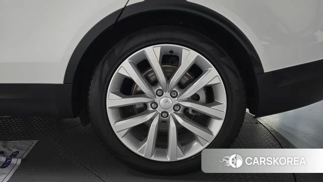 Land Rover Discovery 5 id 4773981 из Кореи 13