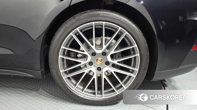 Porsche Panamera (976) id 4266293 из Кореи 13