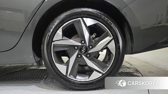 Hyundai Avante (CN7) id 4283051 из Кореи 13