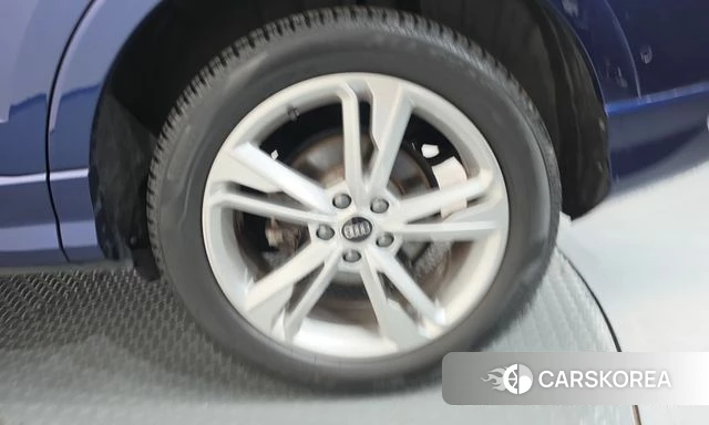 Audi Q3 (F3) id 4942046 из Кореи 13