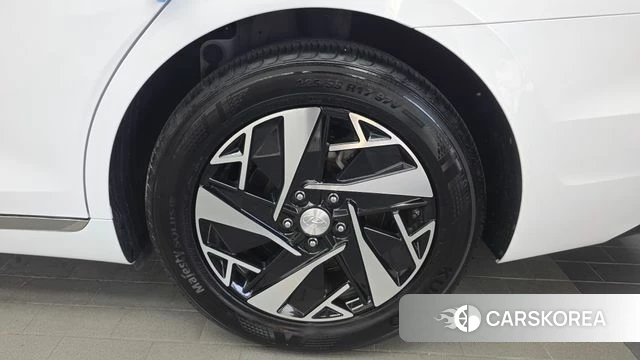 Hyundai The New Grandeur IG Hybrid id 4549788 из Кореи 13