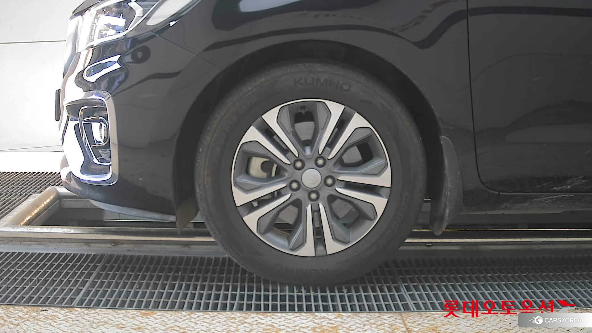 Kia Carnival id 4674183 из Кореи 13