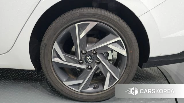 Hyundai The New Avante Hybrid (CN7) id 4381228 из Кореи 13