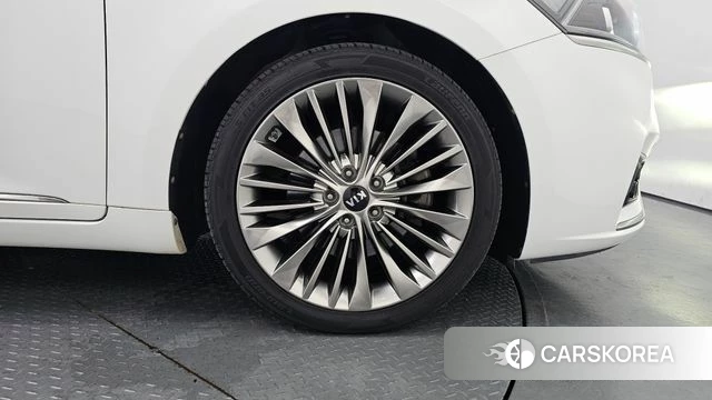Kia Come New K7 id 4574408 из Кореи 13