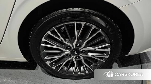 Kia The New K3 2nd generation id 4195724 из Кореи 13