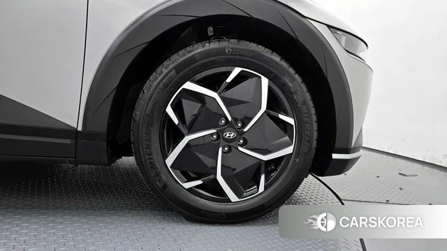 Hyundai Ionic 5 id 4266677 из Кореи 13