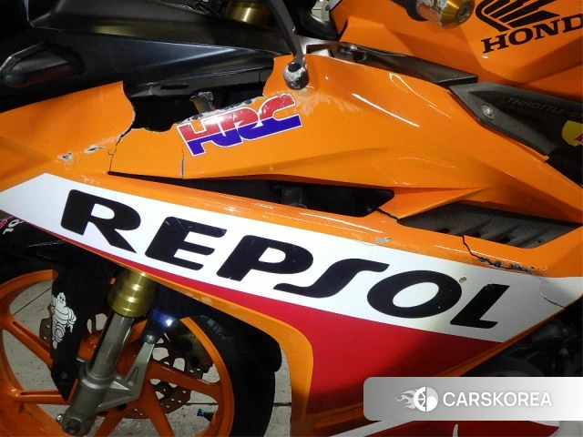 Honda CBR250RR id 3946992 из Японии 13