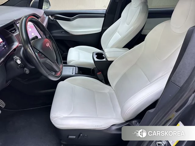 Tesla Model X id 4210079 из Китая 13