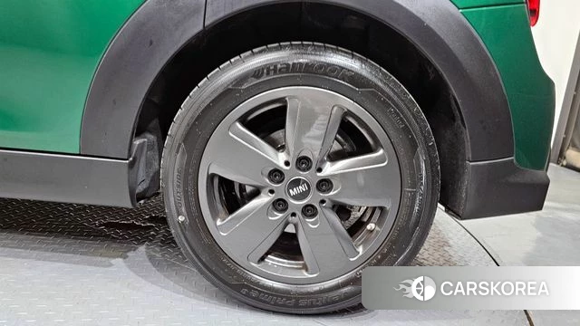 Mini Cooper id 4396321 из Кореи 13