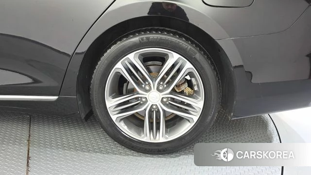 Hyundai Grandeur IG id 4530797 из Кореи 13