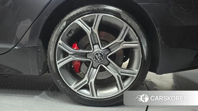 Kia Stinger id 4703243 из Кореи 13