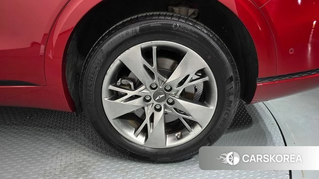 Genesis GV70 id 4362038 из Кореи 13