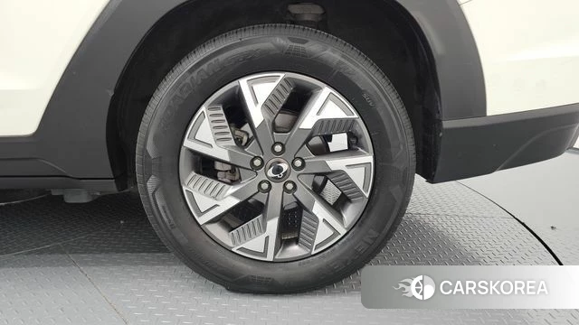 Ssangyong Torres EVX id 4549055 из Кореи 13