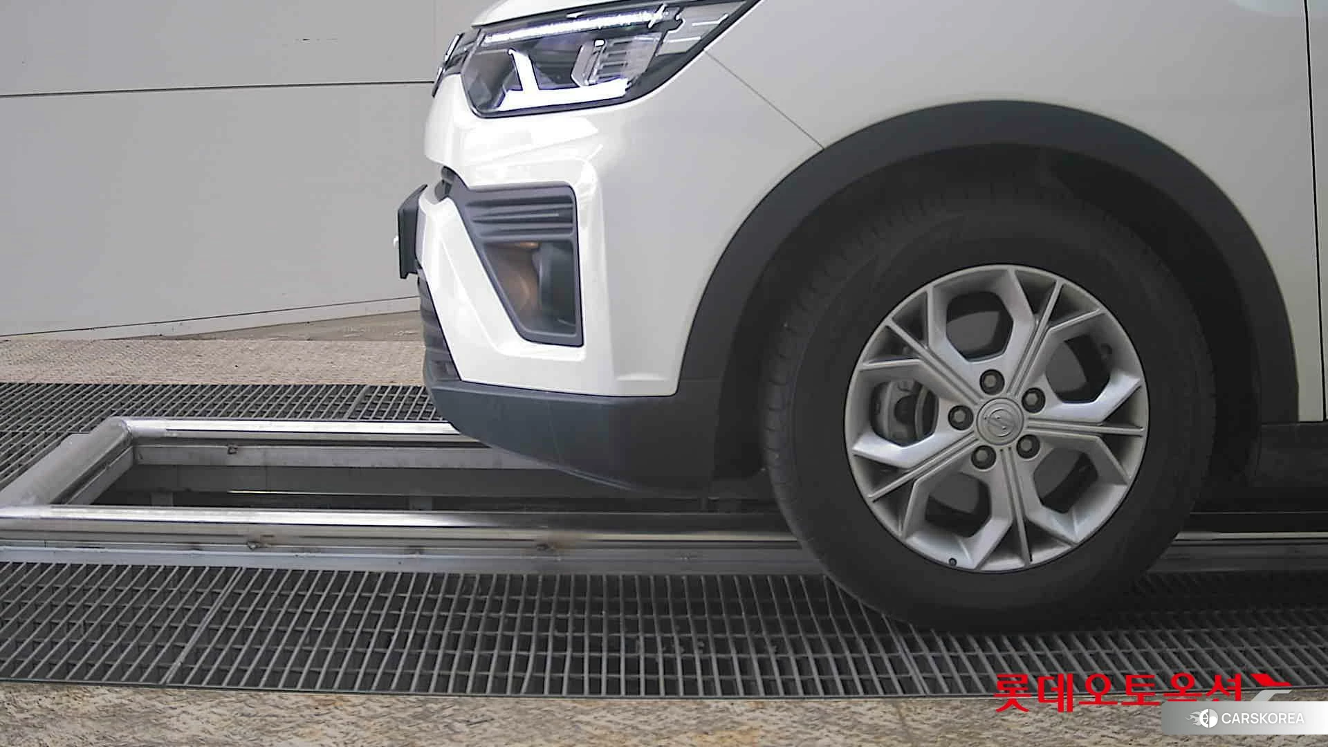 SsangYong Tivoli id 3869455 из Кореи 13