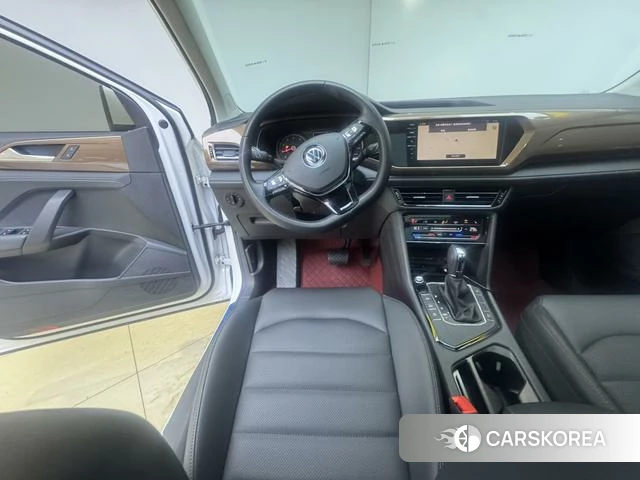 Volkswagen Tuyue id 4273688 из Китая 13