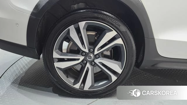Volvo V60 Cross-Country 2nd Generation id 4683684 из Кореи 13